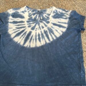 Vineyard vines shirt size small